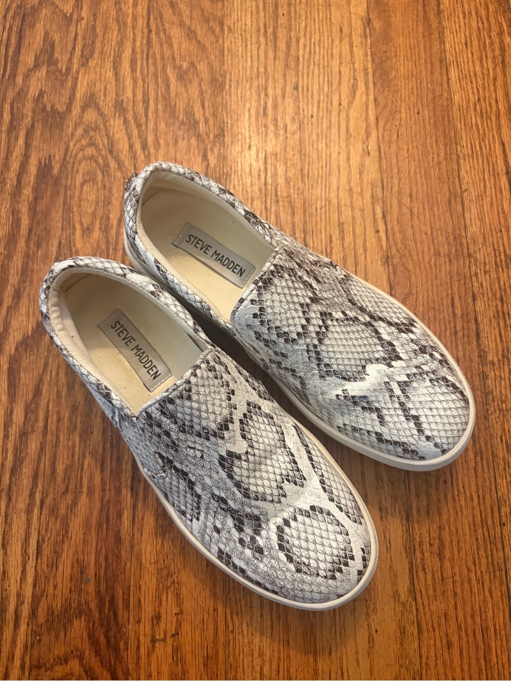 Steve Madden Kids White and Gray Snake-Print Slip-On Sneakers